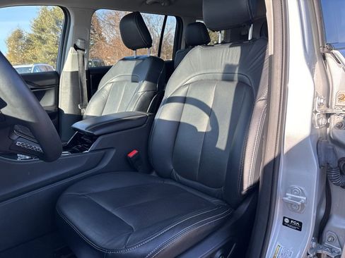 Used 2022 Jeep Grand Cherokee L Laredo w/ Luxury Tech Group I image 10