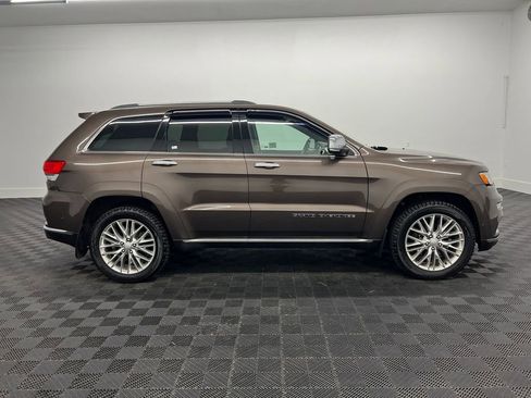 Used 2018 Jeep Grand Cherokee Summit w/ Skid Plate Group image 7