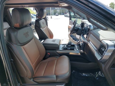 Used 2025 Ford F150 King Ranch AWD/4WD image 10