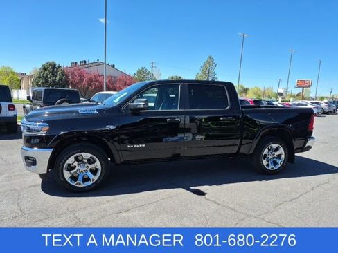 New 2026 RAM 1500 4x4 Crew Cab image 3