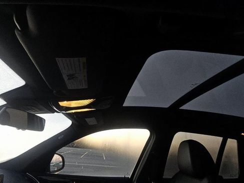 Used 2024 BMW X3 xDrive30i w/ Premium Essential Package image 12