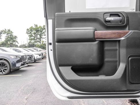 Used 2023 Chevrolet Silverado 2500 High Country AWD/4WD image 29