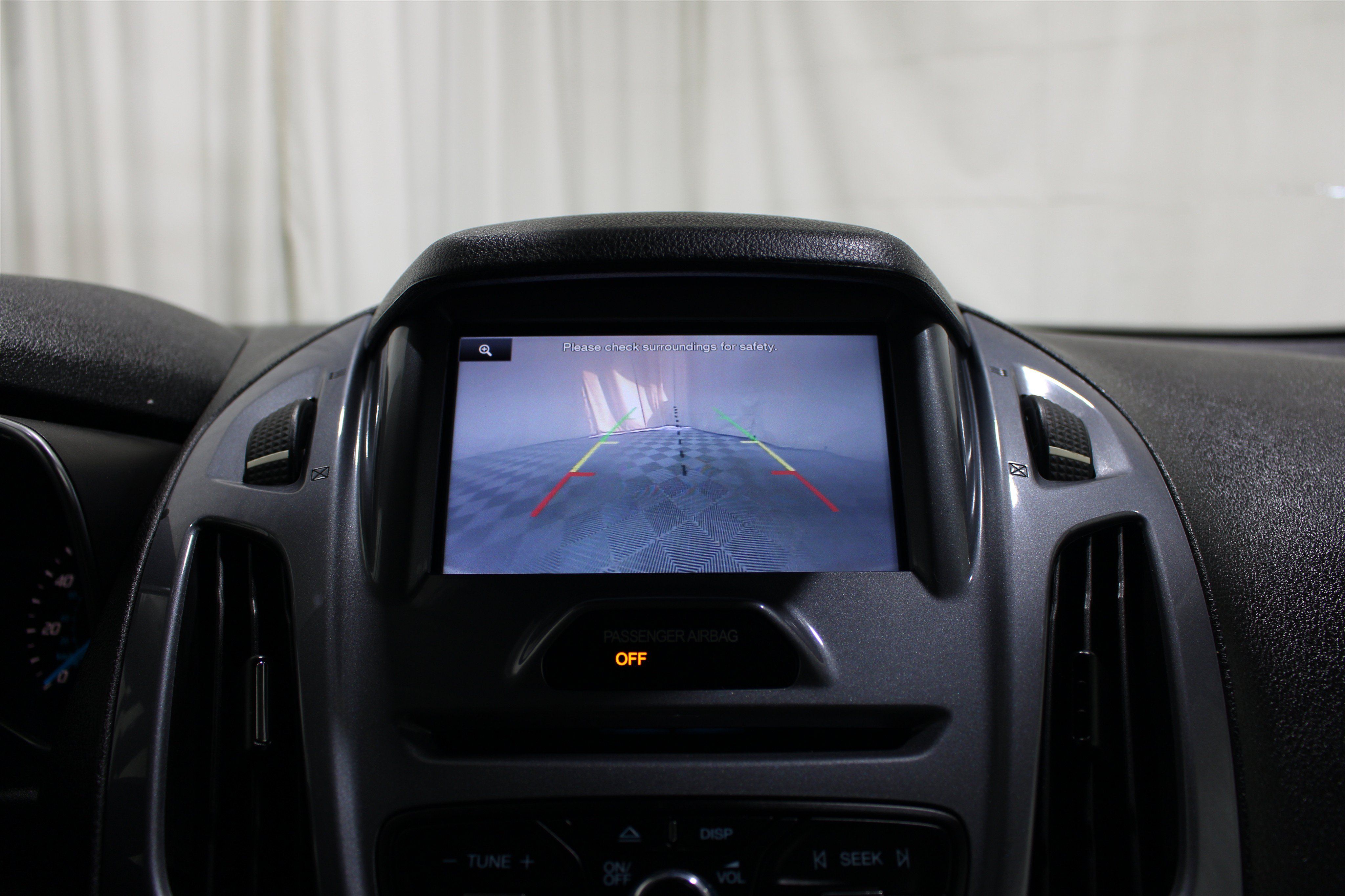 Used 2014 Ford Transit Connect Titanium FWD image 15