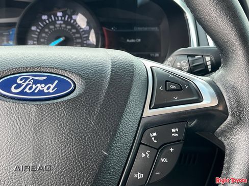 Used 2019 Ford Edge Titanium w/ Equipment Group 301A FWD image 23