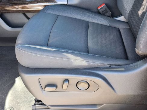 Used 2025 GMC Sierra 1500 Elevation w/ Preferred Package image 8