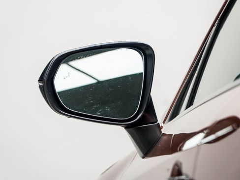 Used 2024 Lexus RX 500h F Sport image 15