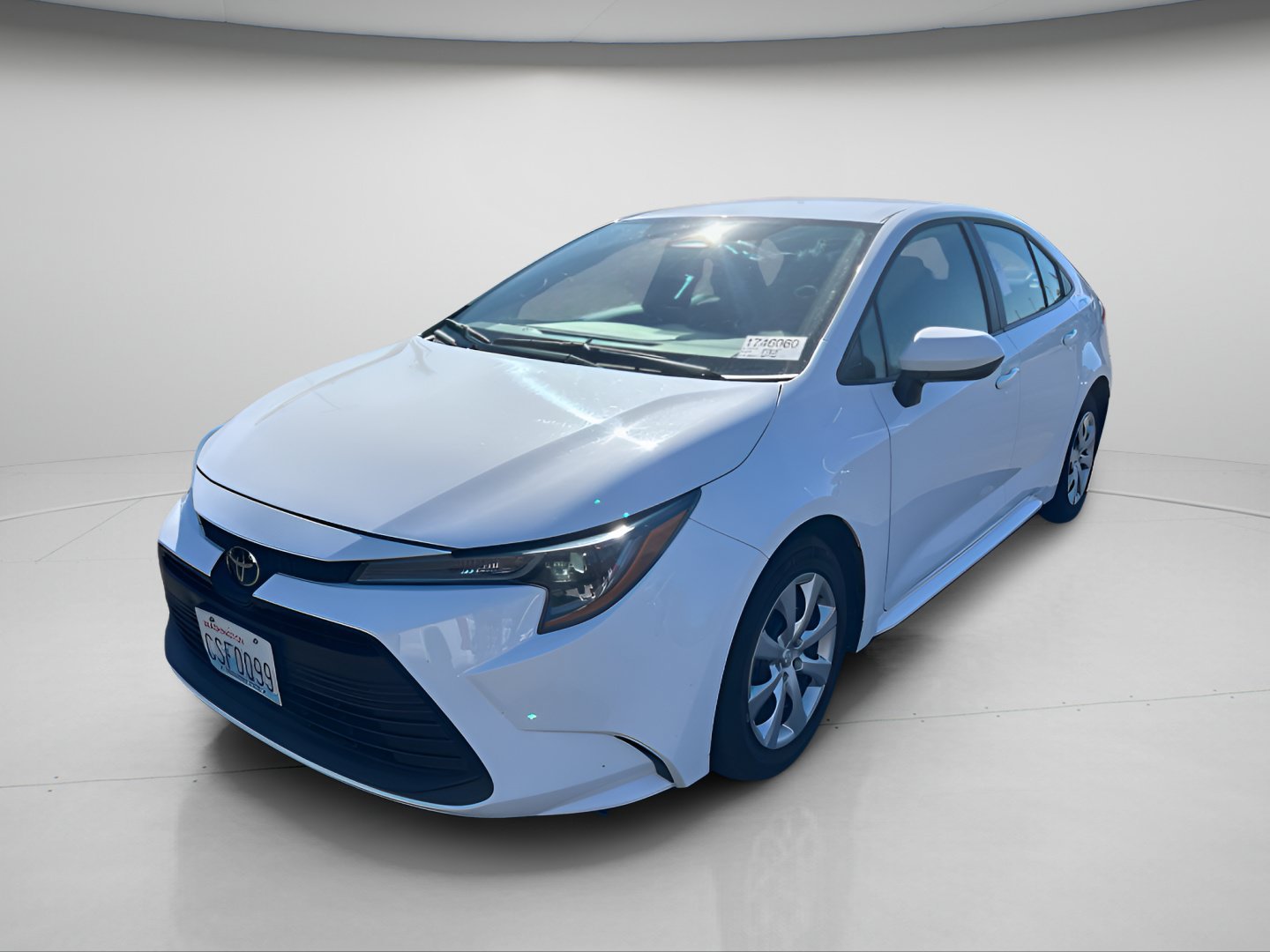 Used 2025 Toyota Corolla LE FWD image 14