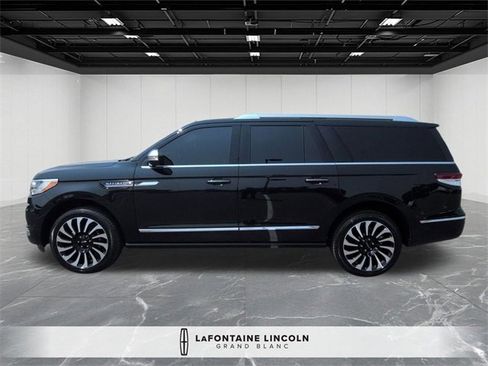 Certified 2023 Lincoln Navigator L Black Label image 2