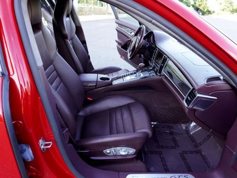 Used 2014 Porsche Panamera GTS image 10