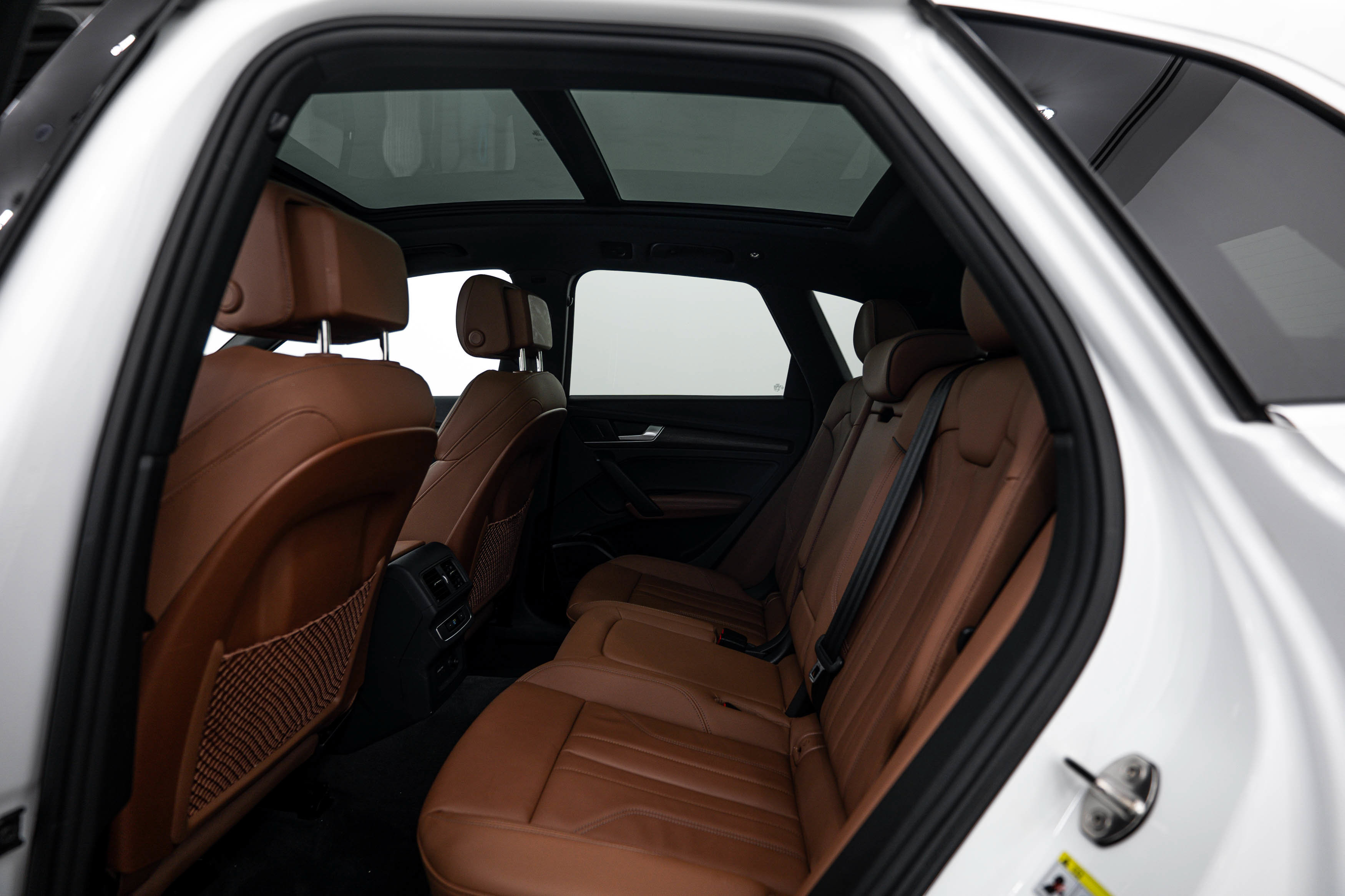 Certified 2024 Audi Q5 2.0T Premium Plus AWD/4WD image 18