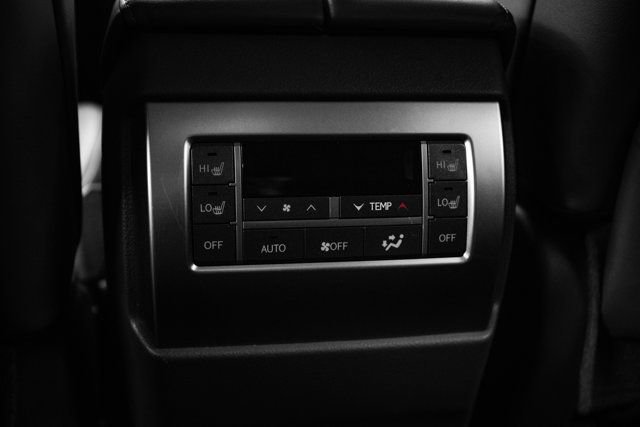 Used 2020 Lexus GX 460 Luxury w/ Luxury Sport Package AWD/4WD image 47