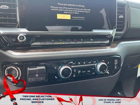 New 2026 GMC Sierra 1500 Elevation image 29