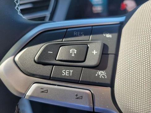 New 2026 Volkswagen Atlas Cross Sport SE FWD image 26