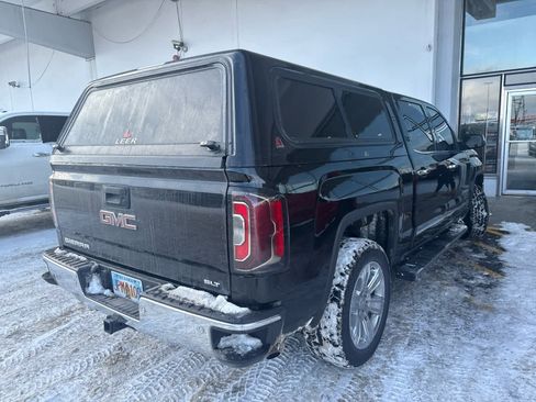 Used 2018 GMC Sierra 1500 SLT image 4