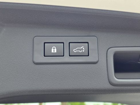 New 2026 Subaru Outback Limited AWD/4WD image 10