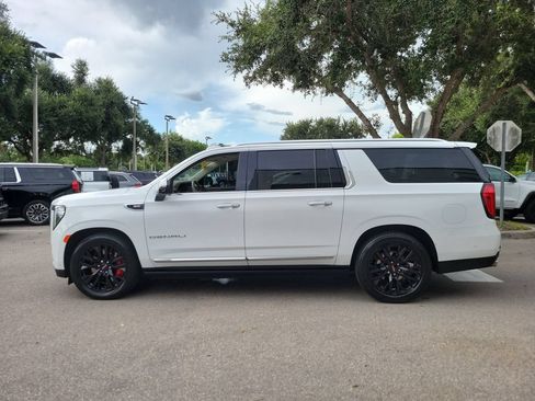 Certified 2024 GMC Yukon XL Denali w/ Denali Reserve Package AWD/4WD image 2