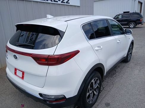 Used 2020 Kia Sportage LX AWD/4WD image 3