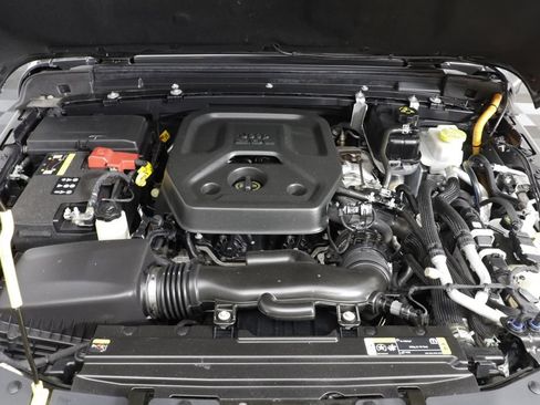 Used 2023 Jeep Wrangler Unlimited AWD/4WD image 26