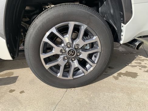 Used 2024 Toyota Tundra 1794 Edition image 35