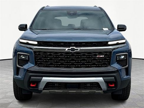 New 2026 Chevrolet Traverse Z71 w/ Enhanced Driving Package image 2