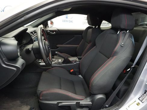 Used 2023 Subaru BRZ Premium image 8