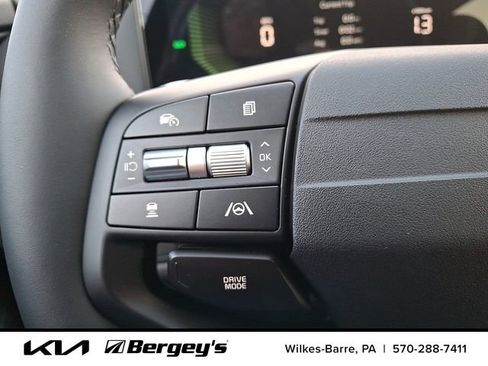 New 2026 Kia Sportage S AWD/4WD image 16