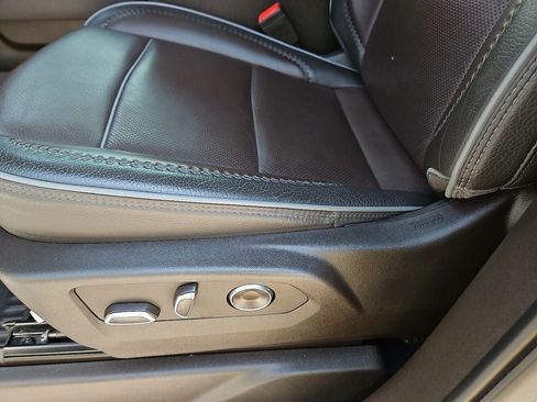 Used 2024 GMC Sierra 1500 Denali RWD image 22