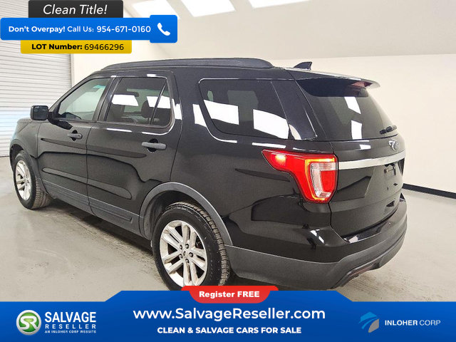 Used 2016 Ford Explorer FWD image 3