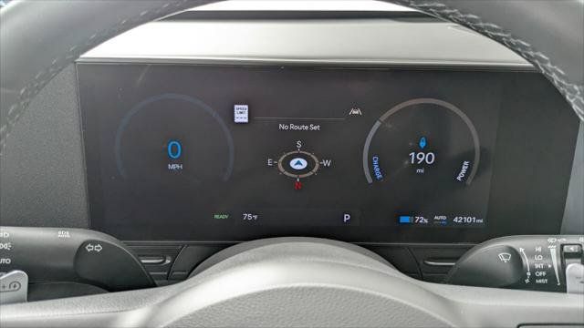 Used 2024 Hyundai Kona SEL FWD image 26