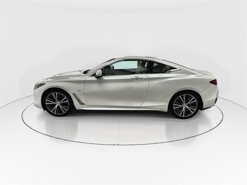 Used 2017 INFINITI Q60 w/ Cargo Package image 5