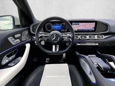 Certified 2025 Mercedes-Benz GLE 450e 4MATIC image 7