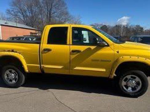 Used 2005 Dodge Ram 2500 Truck SLT AWD/4WD image 4