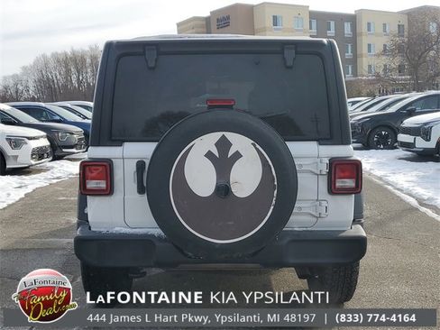 Used 2021 Jeep Wrangler Unlimited Sport image 5