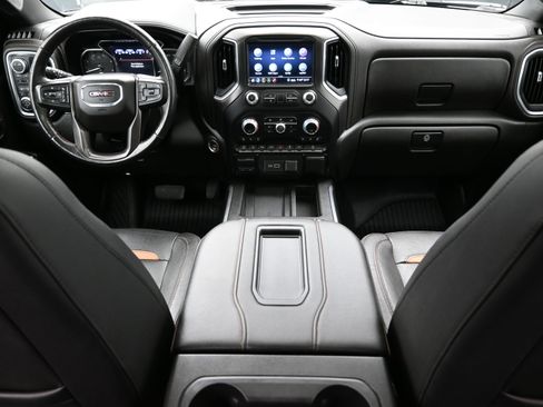 Used 2020 GMC Sierra 2500 AT4 w/ AT4 Premium Package image 13
