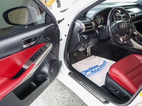 Used 2016 Lexus IS 300 AWD w/ F Sport Package image 3