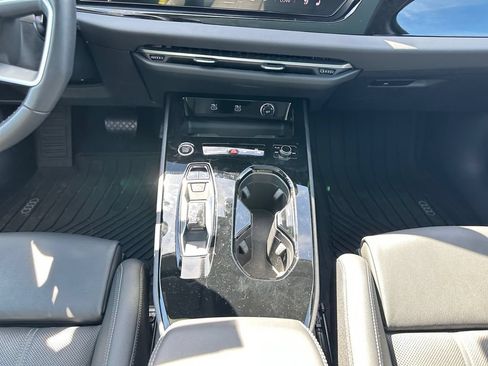 Used 2025 Audi A5 2.0T Premium Plus w/ Premium Plus AWD/4WD image 11