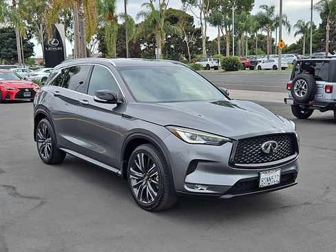 Used 2022 INFINITI QX50 Luxe w/ Appearance Package image 3