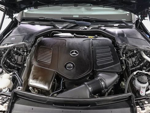 Used 2023 Mercedes-Benz C 300 Sedan image 28