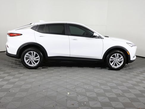 New 2026 Buick Envista Preferred image 4