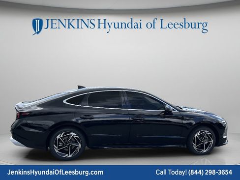 New 2026 Hyundai Sonata SEL FWD image 4