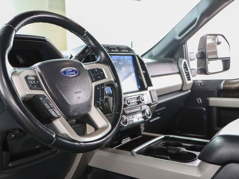 Used 2022 Ford F250 Lariat w/ Lariat Value Package image 24