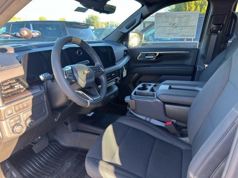 New 2025 Chevrolet Tahoe 4WD image 13