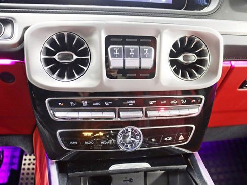 Used 2020 Mercedes-Benz G 550 image 25