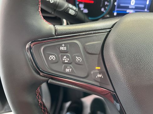 Used 2023 Chevrolet Equinox RS FWD image 19