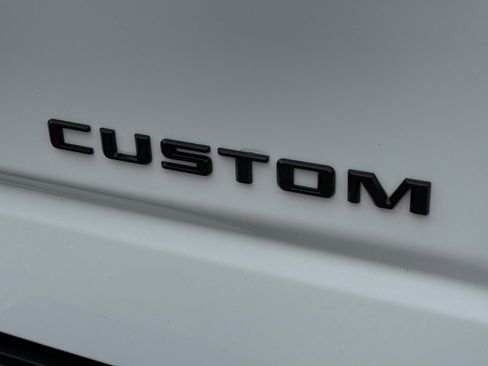 New 2026 Chevrolet Silverado 1500 Custom Trail Boss w/ LPO, Dark Essentials Package image 17