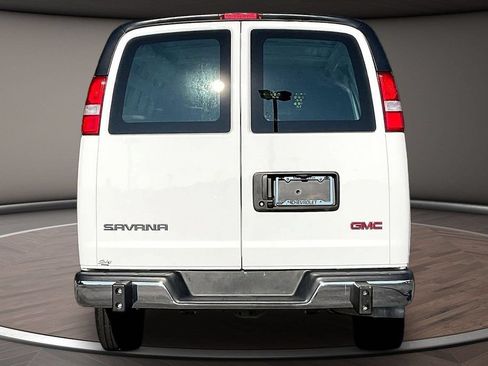 Used 2025 GMC Savana 2500 w/ Driver Convenience Package RWD image 6