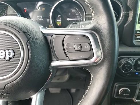 Used 2021 Jeep Wrangler Unlimited Sahara w/ Cold Weather Group image 17