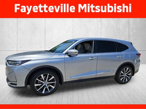 Certified 2025 Acura MDX FWD w/ Technology Package image 3