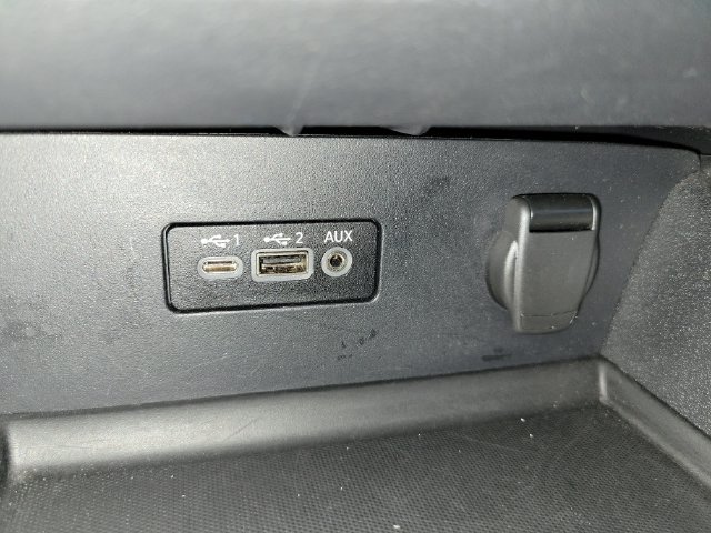 Used 2025 Nissan Altima 2.5 SV FWD image 23
