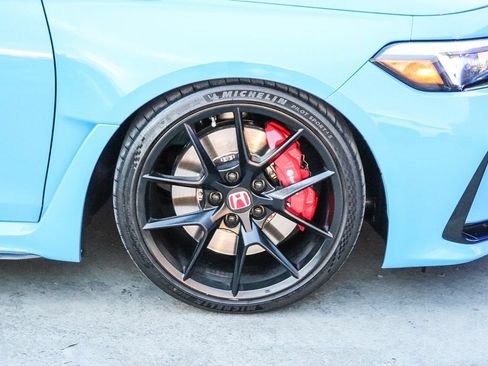 Used 2023 Honda Civic Type R image 11